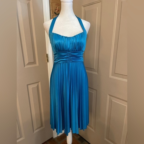 Speechless Dresses & Skirts - Speechless vintage electric blue halter fit & flare pleated party dress. Size S.